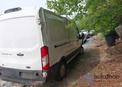 2019 Ford Transit-250 z USA, uszkodzony, nr VIN 1FTYR2CM8KKA10527